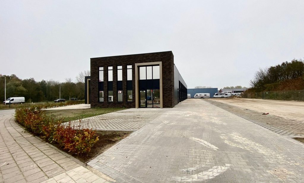 Bedrijfsverzamelgebouw De Wisseveld in Grave - Opgeleverd